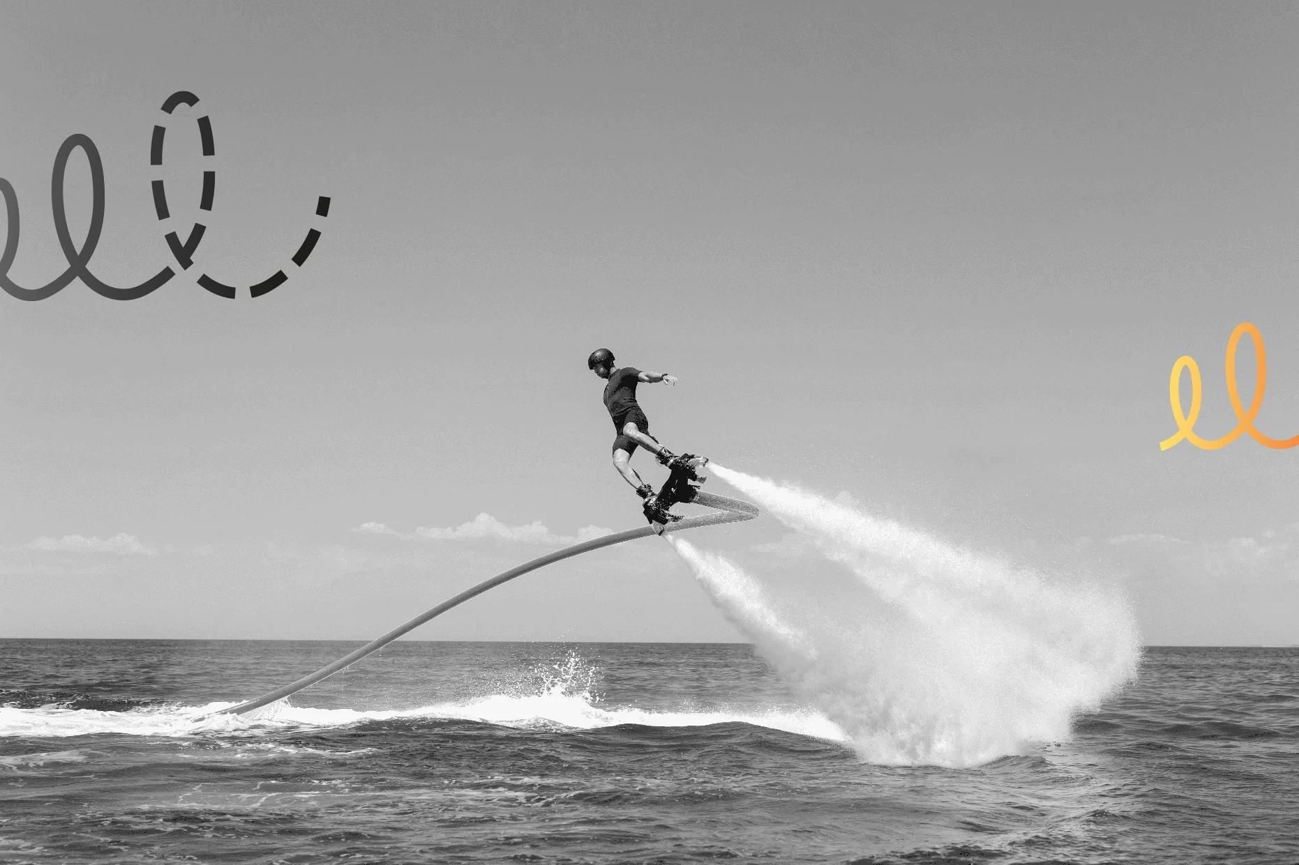 Sports nautiques extrêmes. Le gars vole au flyboard aquatique. Beaucoup de pression d'eau avec motif graphique
